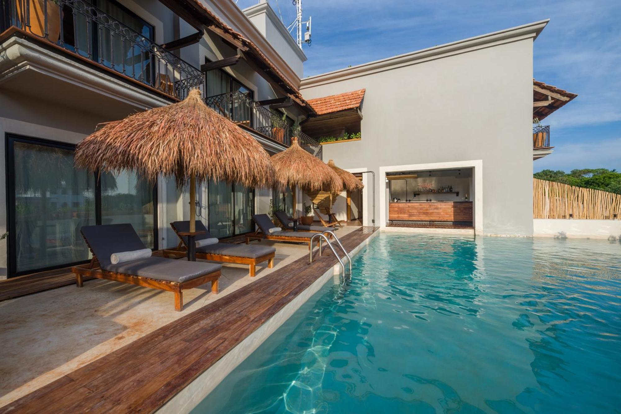 Caribbean Paradise Hotel & Spa - 5Th Avenue Плая-дель-Кармен Экстерьер фото