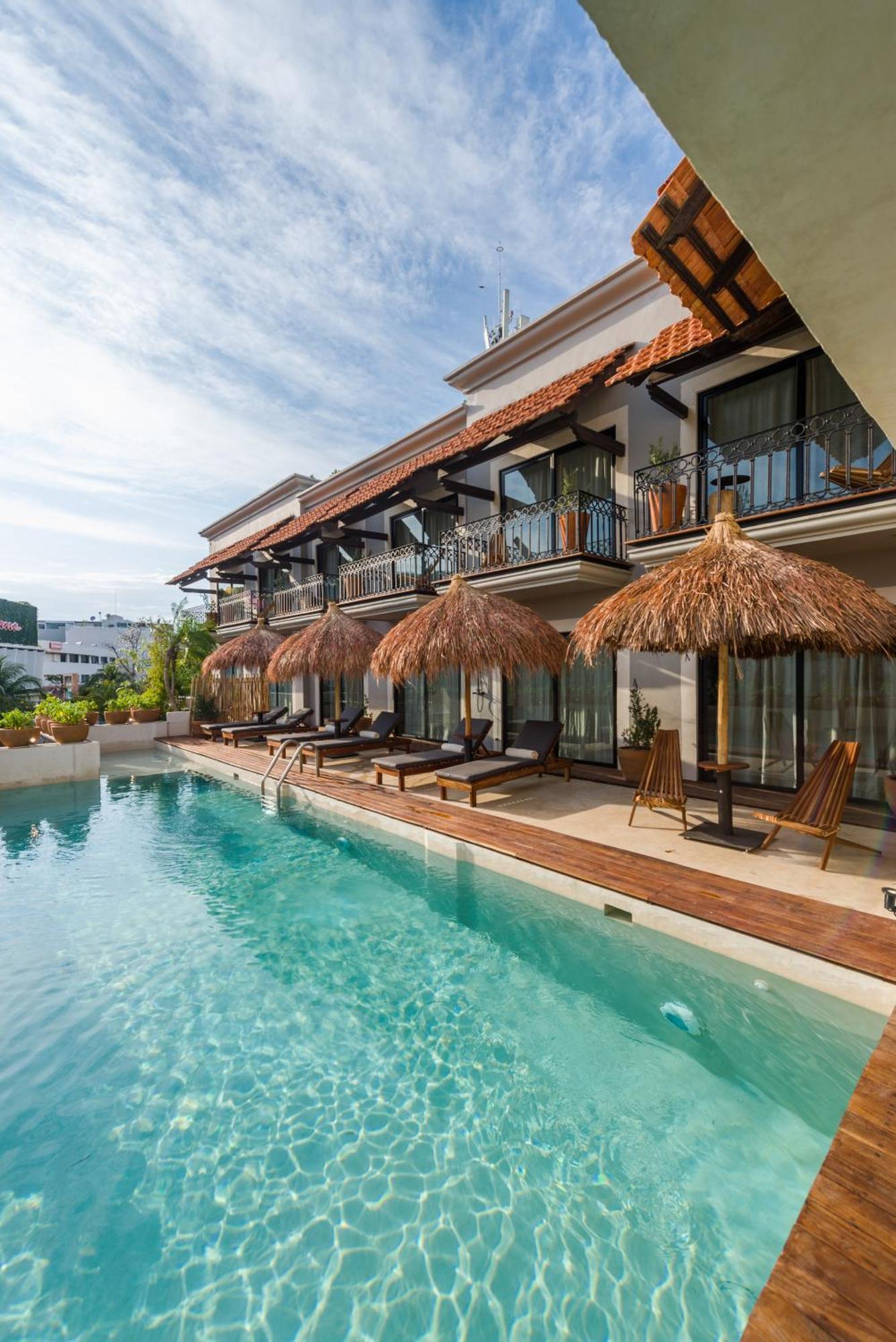 Caribbean Paradise Hotel & Spa - 5Th Avenue Плая-дель-Кармен Экстерьер фото
