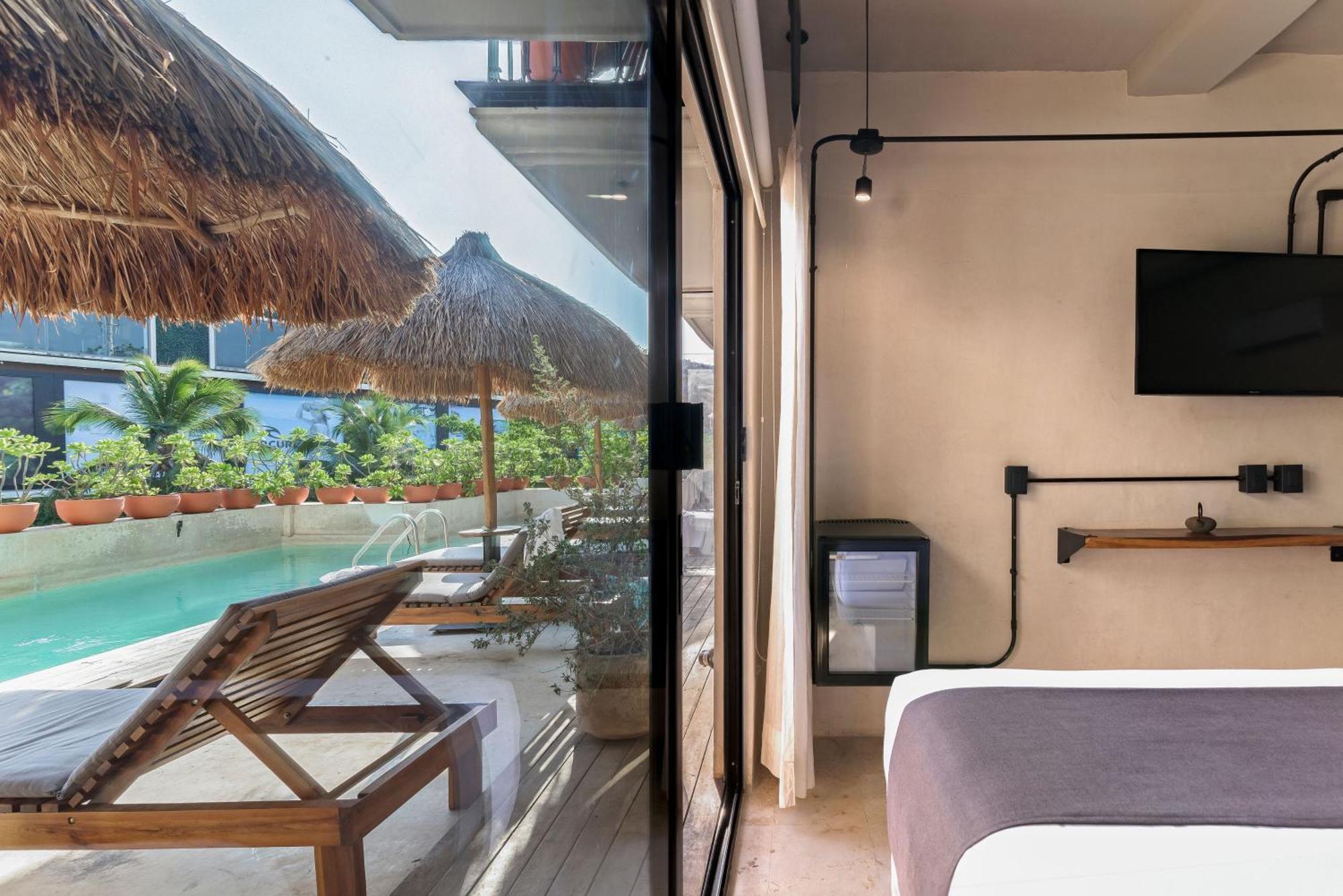 Caribbean Paradise Hotel & Spa - 5Th Avenue Плая-дель-Кармен Экстерьер фото