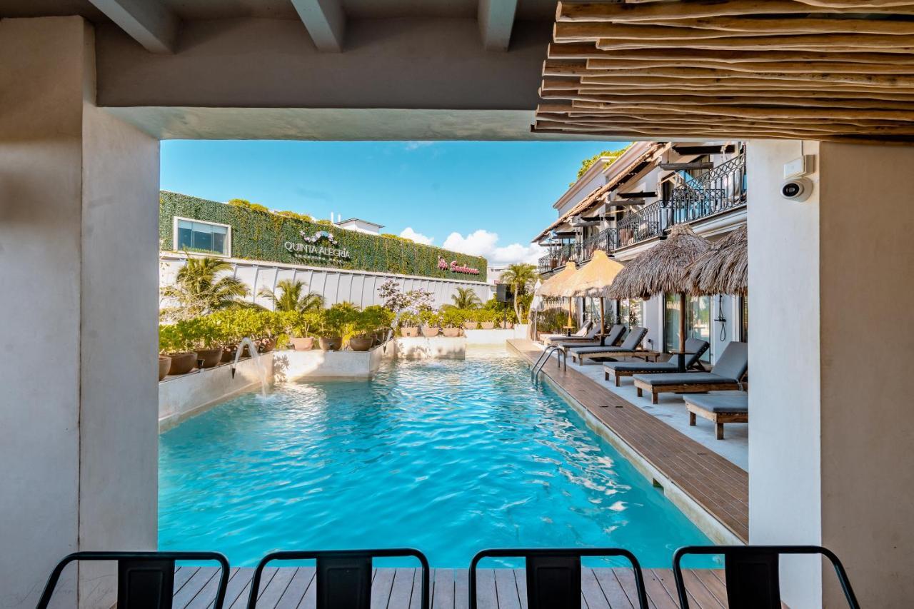 Caribbean Paradise Hotel & Spa - 5Th Avenue Плая-дель-Кармен Экстерьер фото